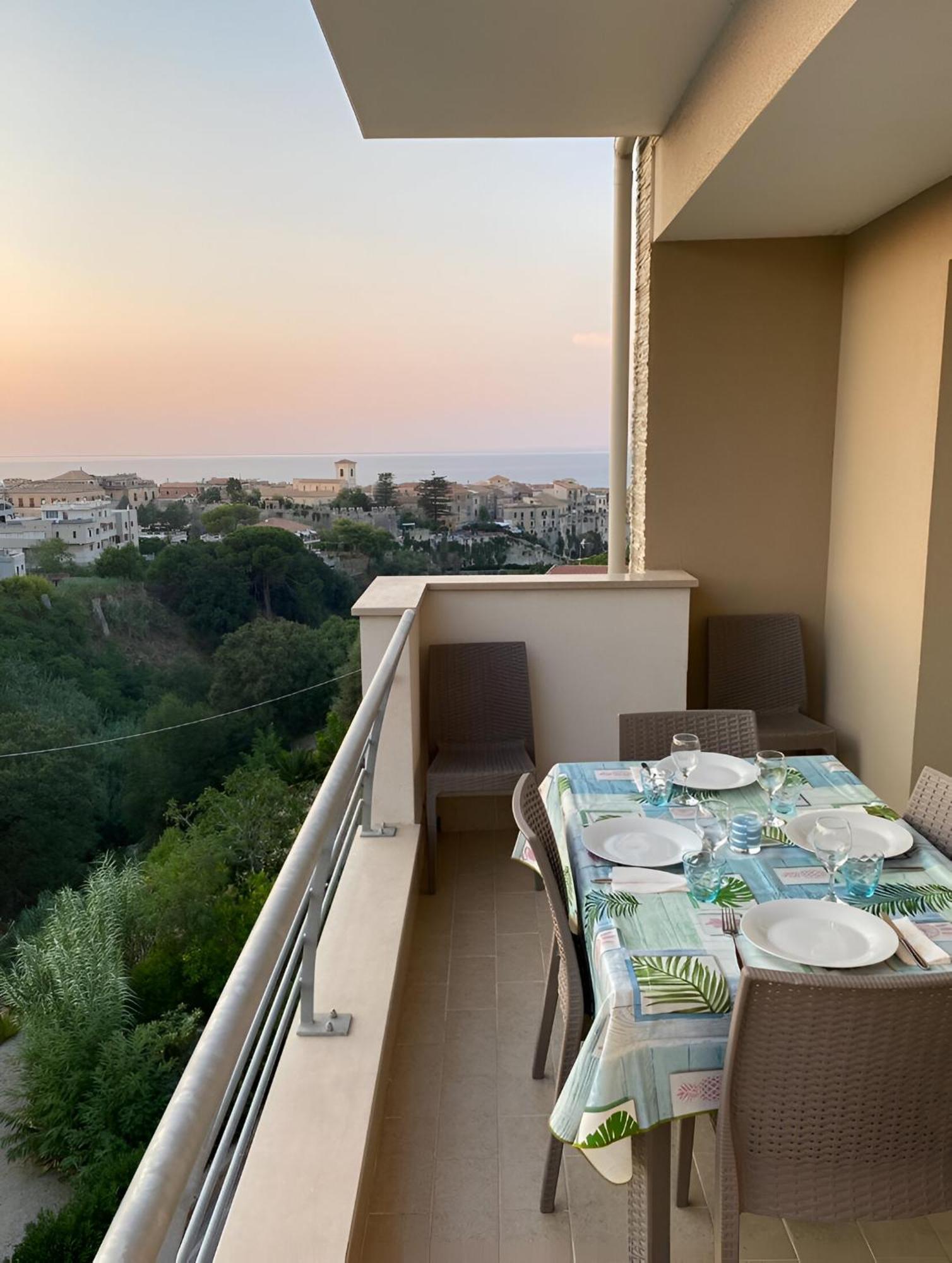Serenità Tropea Esterno foto